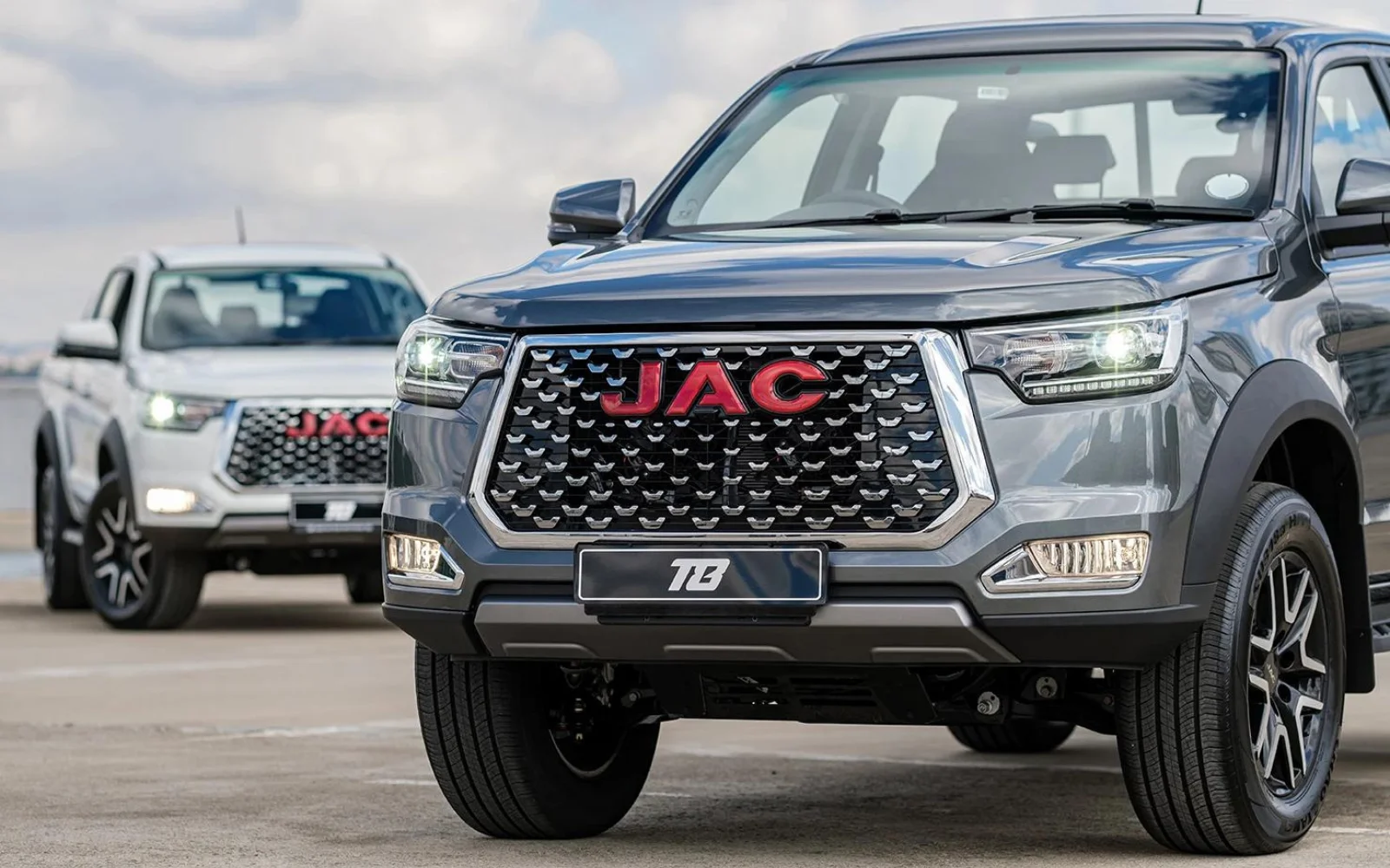 JAC-T8